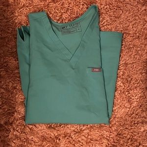 Figs Scrub Top, Surgical Green